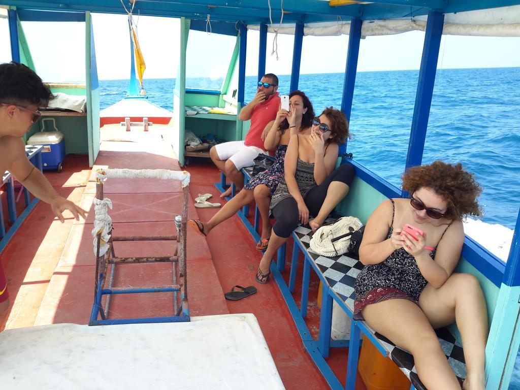 Manta View Guest House Keyodhoo  Ngoại thất bức ảnh
