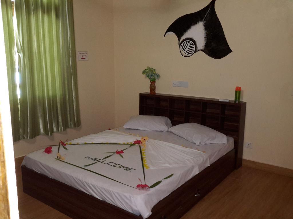 Manta View Guest House Keyodhoo  Ngoại thất bức ảnh